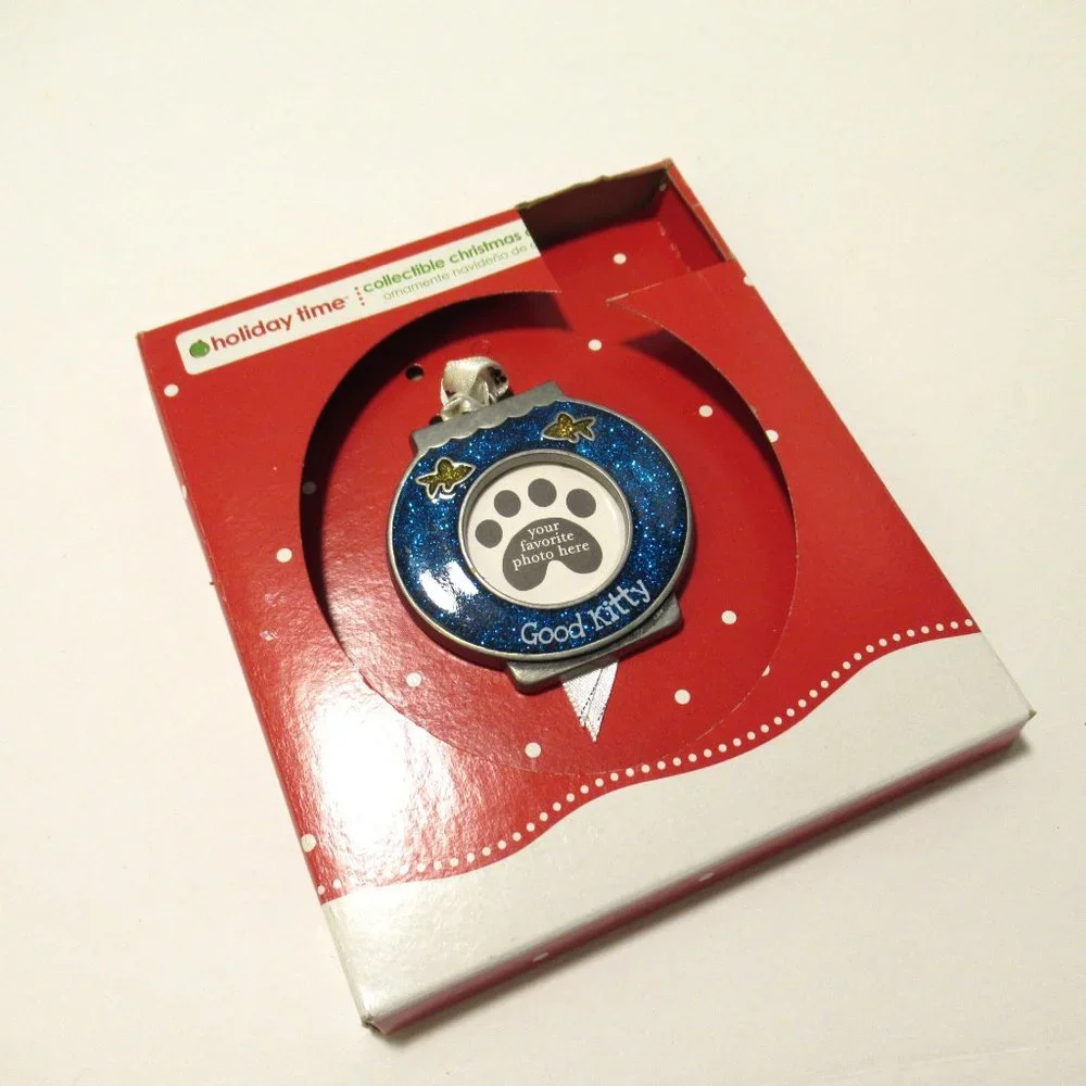 Good Kitty Picture insert ornament